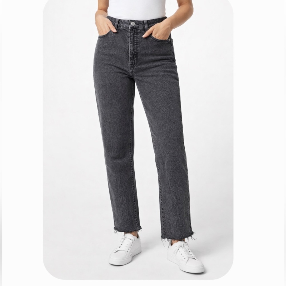 Madewell 90’s High-Rise Straight Leg Jeans